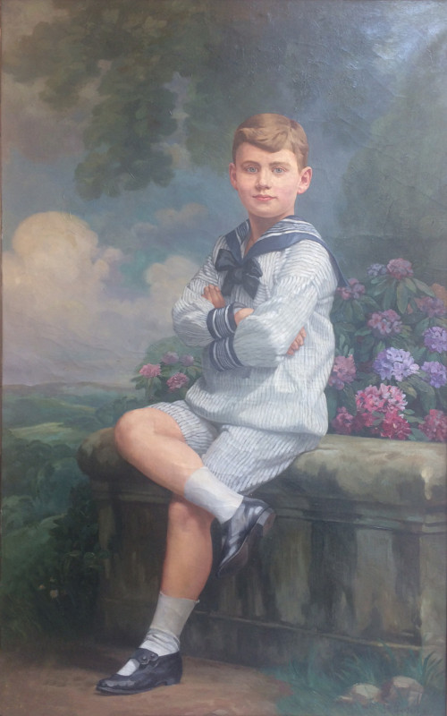 Garçonnet aux hortensias